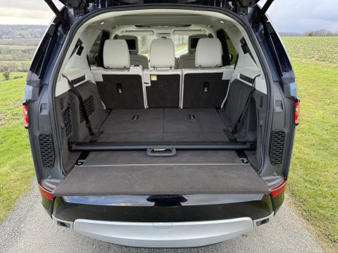 Land Rover Discovery SDV6 HSE LUXURY 42