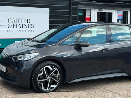 Volkswagen ID.3 Pro Performance 58kWh Life Hatchback 5dr Electric Auto (204 ps)