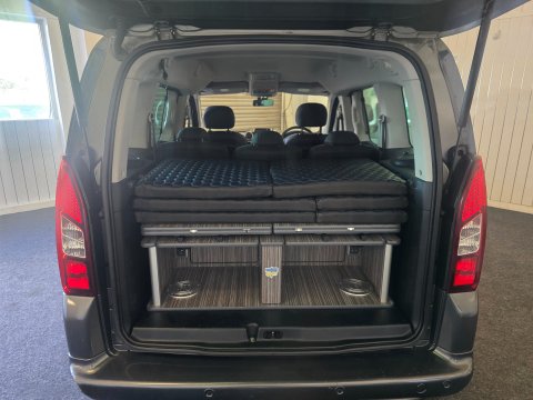 Peugeot Partner BLUE HDI S/S TEPEE ALLURE 11
