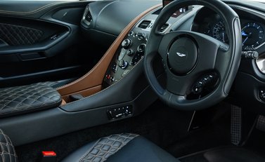 Aston Martin Vanquish S Ultimate 10
