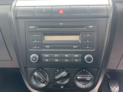 Volkswagen Fox 1.2 6V Euro 4 3dr 14