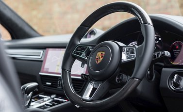 Porsche Cayenne Turbo S E-Hybrid 11