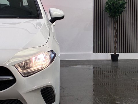 Mercedes-Benz A Class 1.5 A180d SE 7G-DCT Euro 6 (s/s) 5dr 46