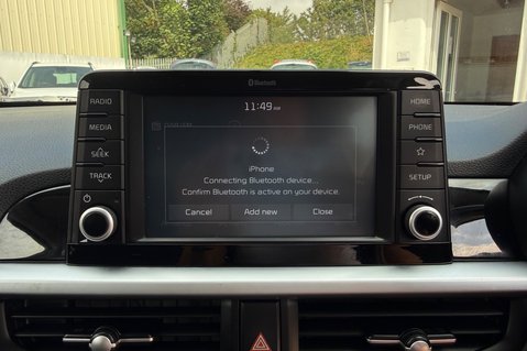 Kia Picanto WAVE. 6 MAIN DEALER SERVICES.. ONLY ONE OWNER.. REVERSING CAMERA.. A/C 28