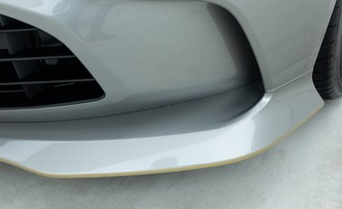 Aston Martin V12 Vantage 28