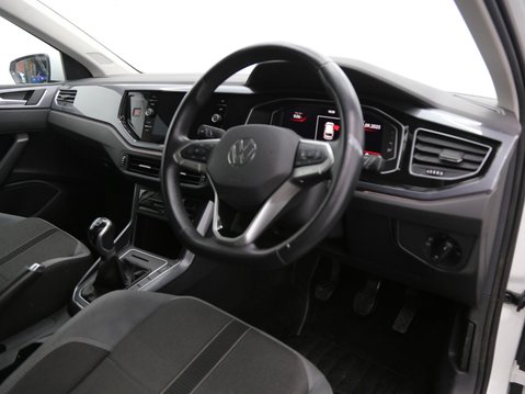 Volkswagen Polo 1.0 TSI Style Euro 6 (s/s) 5dr 22
