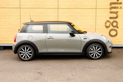 Mini Hatch COOPER 12