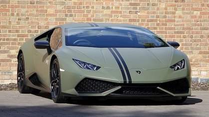 Lamborghini Unveil the Huracán
