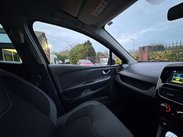 Renault Clio 1.5 Clio Iconic dCi 5dr 27