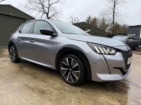 Peugeot 208 1.5 208 GT Line Blue HDi S/S 5dr 18