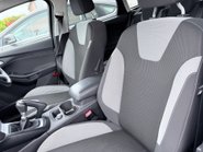 Ford Focus 1.0 ZETEC NAVIGATOR 10