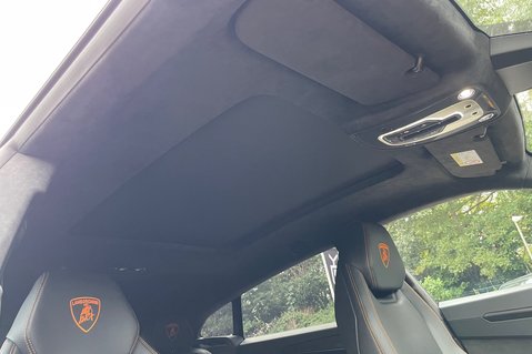 Lamborghini Urus V8 - ORANGE -AKRAPOVIC EXHAUST -PAN ROOF -B&O-MASSAGE SEATS-BLIND SPOT -ACC 71