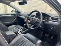 Skoda Superb 2.0 TDI SE L Executive Estate 5dr Diesel Auto Euro 6 (150 ps) 18