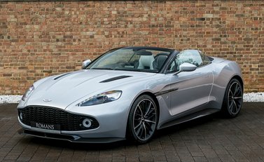 Aston Martin Zagato Vanquish Volante 8