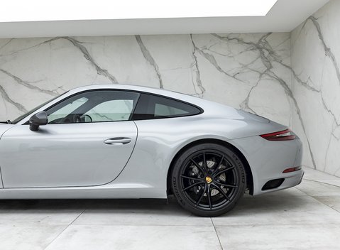 Porsche 911 (991.2) Carrera T 22