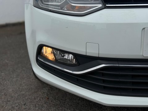 Volkswagen Polo 1.2 TSI BlueMotion Tech SE Design Euro 6 (s/s) 5dr 19