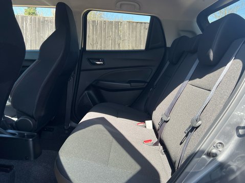 Suzuki Swift SPORT BOOSTERJET MHEV 9
