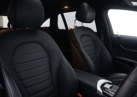 Mercedes-Benz EQC EQC 400 AMG Line Premium plus 4Matic 4WD 5dr 49