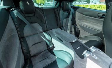 Ferrari GTC4 Lusso 15