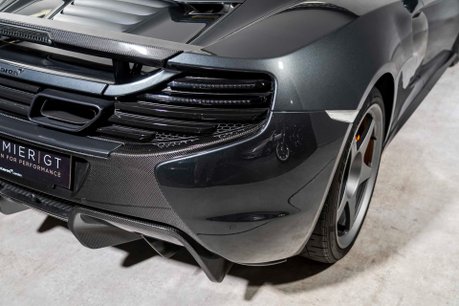 McLaren 650S LE MANS. UK CAR. 1 OF 50 EXAMPLES. CARBON INTERIOR & EXTERIOR. FRONT LIFT. 48