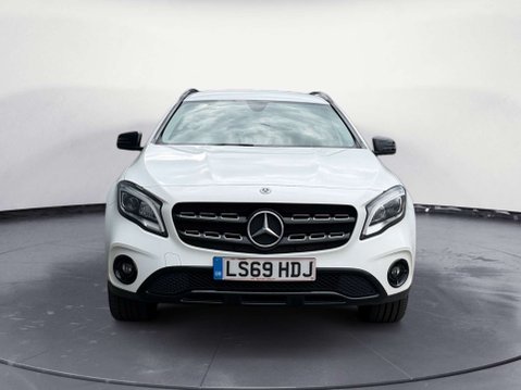 Mercedes-Benz GLA 1.6 GLA 180 Urban Edition Auto 5dr 8