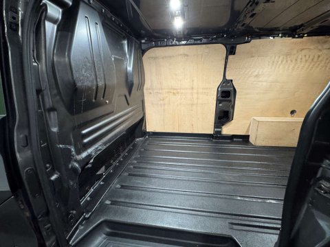 Ford Transit Custom 2.0 Transit Custom 300 Limited EcoBlue 21