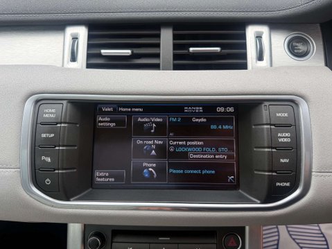 Land Rover Range Rover Evoque 2.2 Range Rover Evoque Pure Tech SD4 Auto 4WD 5dr 45