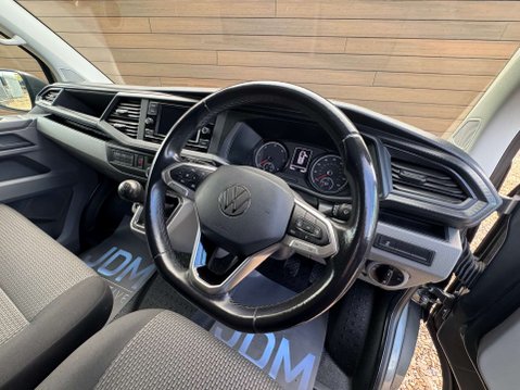 Volkswagen Transporter 2.0 Transporter T28 Highline TDI 22