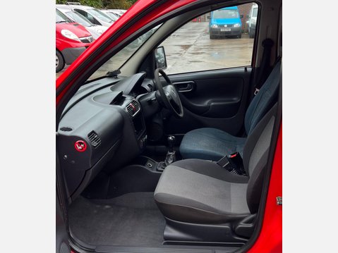 Vauxhall Combo 1.3 CDTi 1700 ecoFLEX 16v Panel Van 3dr Diesel Manual (134 g/km, 69 bhp) 33