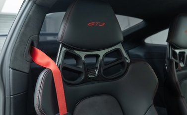 Porsche 911 GT3 (992) 15