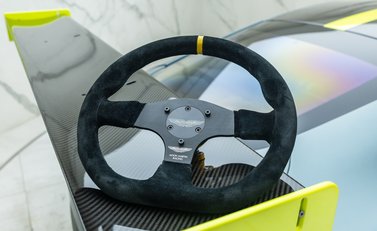 Aston Martin Vantage AMR Pro 37
