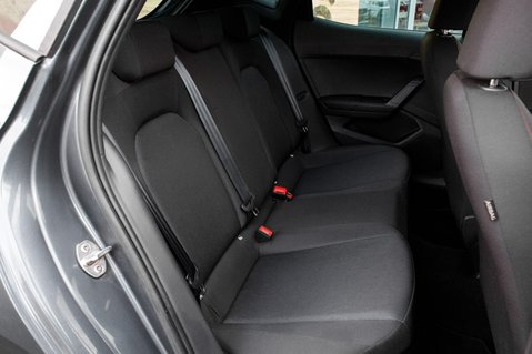 SEAT Ibiza TSI FR 38