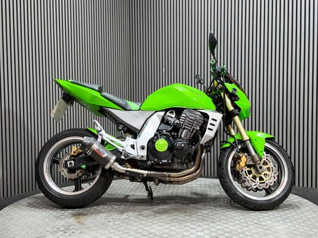 Kawasaki Z1000 2005 ONLY 28K 1000CC NAKED PROJECT BIKE RUNS WELL