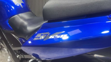 Suzuki SV650 N 2005 ONLY 25K MOT NAKED PERFECT A2 BIKE 650CC 21