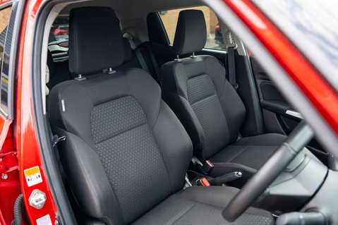 Suzuki Swift 1.2 Swift SZ-l DualJet MHEV 5dr 4