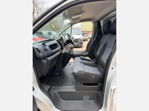 Vauxhall Vivaro 1.6 CDTi 2700 BiTurbo ecoFLEX Panel Van 5dr Diesel Manual L1 H1 Euro 5 (s/s 40