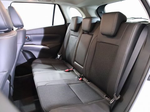 Suzuki S-Cross 1.4 Boosterjet 48V Hybrid Motion 5dr 32