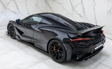 McLaren 765LT 12