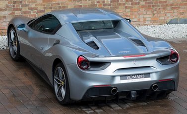 Ferrari 488 Spider 10