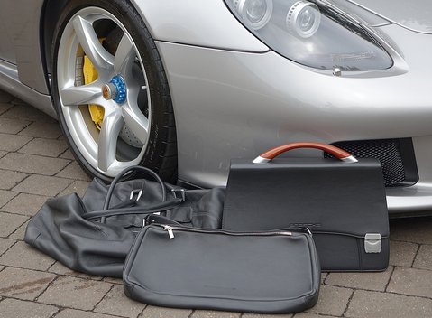 Porsche Carrera GT 25