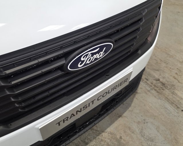 Ford Transit Courier Trend Van 1.0 EcoBoost *new*