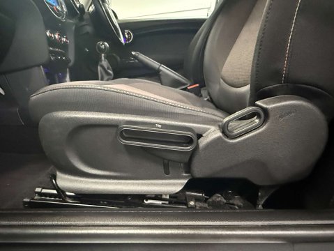 Mini Hatch 1.5 Cooper 3dr 34