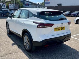 Nissan Qashqai 1.3 Qashqai Visia DiG-T MHEV 5dr 8