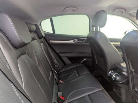 Alfa Romeo Stelvio 2.1 Stelvio Speciale TD AWD Auto 4WD 5dr 46