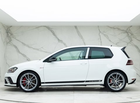 Volkswagen Golf GTI Clubsport S 2