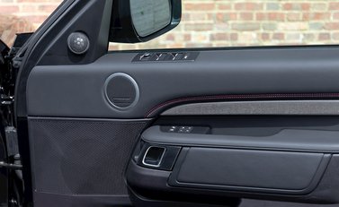 Land Rover Discovery Td6 HSE 23