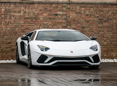 Lamborghini Aventador S 1