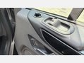 Ford Transit Custom 320 LIMITED DCIV ECOBLUE 24