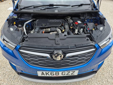 Vauxhall Grandland X 1.6 Turbo D BlueInjection Tech Line Nav Euro 6 (s/s) 5dr 36