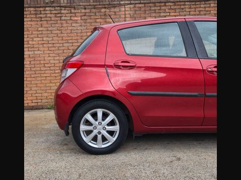 Toyota Yaris 1.3 Yaris TR VVT-i 5dr 8